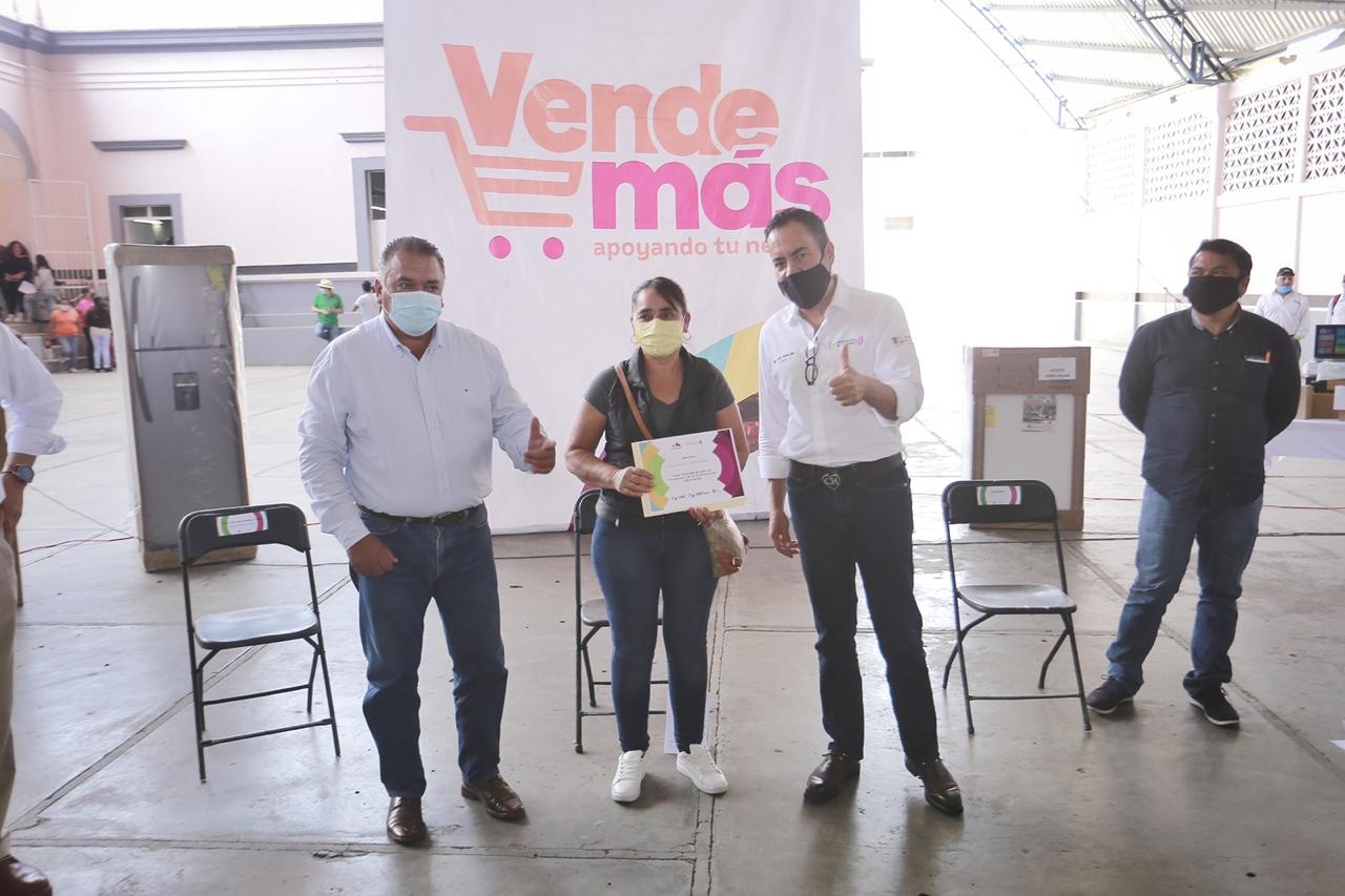 En Michoacán micro y pequeñas empresas tienen el respaldo del Gobierno estatal: Carlos Herrera