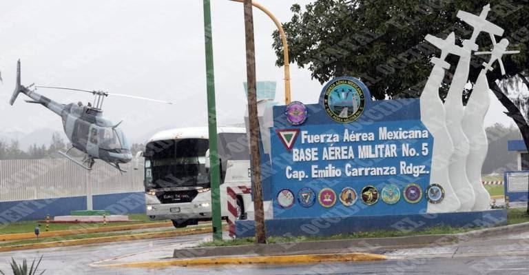 Trasladan a 380 presos de Puente Grande a Buena Vista Tomatlán, en el estado de Michoacán