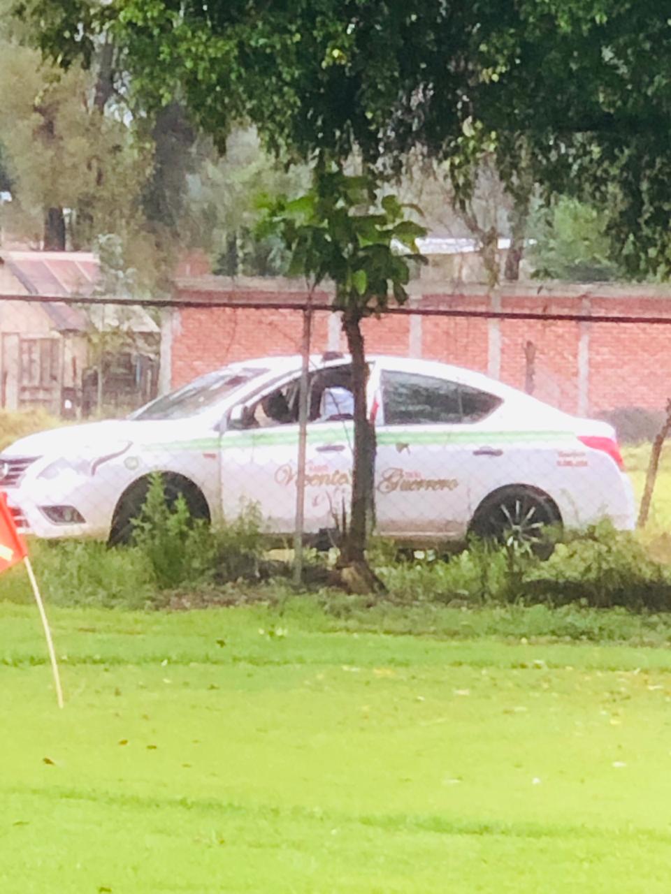 Acribillan a tiros a taxista de la unión Vicente Guerrero