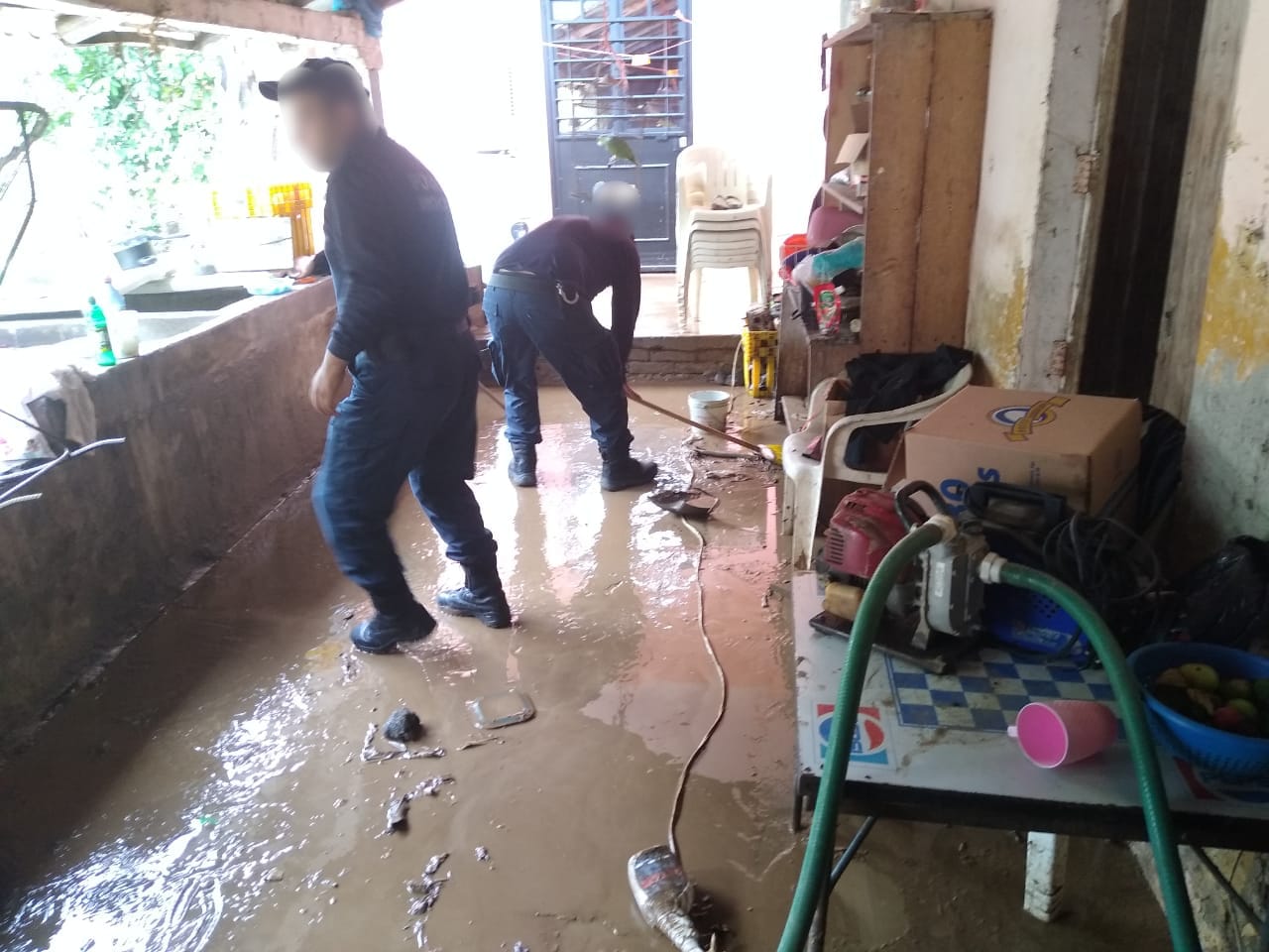 Tormenta ocasiona serias afectaciones en comunidades del municipio de Coahuayana