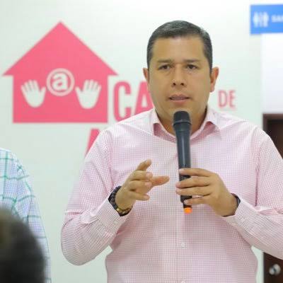 Renuncia Juan Carlos Barragán al PRD