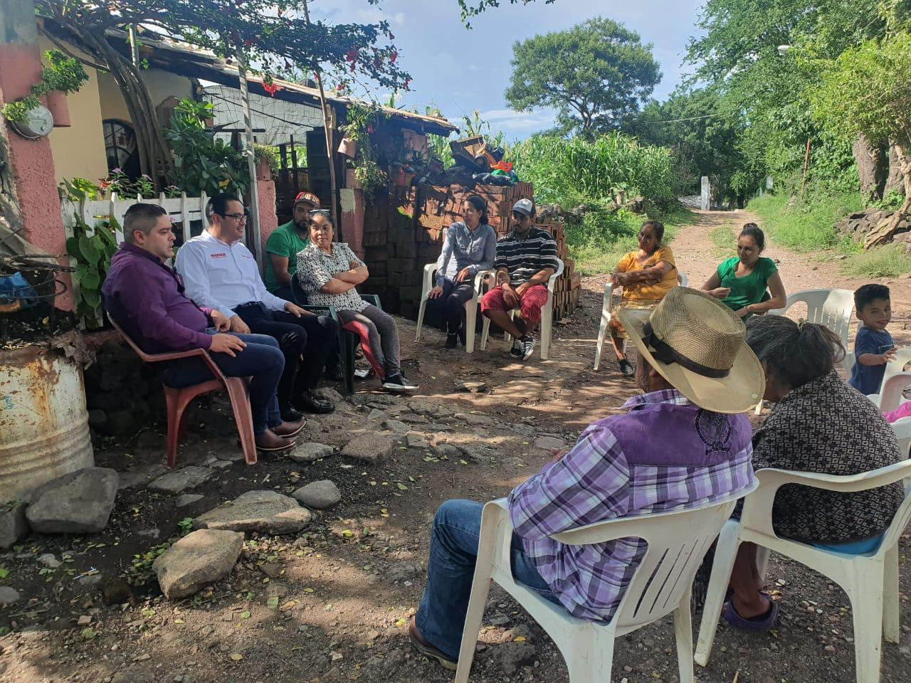Liderazgos de Totolán, Jiquilpan se suman al proyecto de Víctor Serrato Lozano