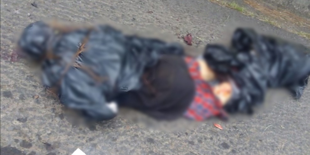 Localizan un cuerpo dentro de bolsas de plástico