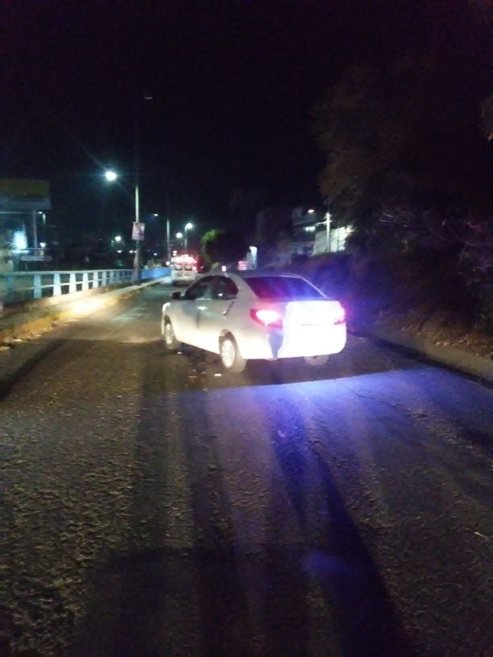 Balean a un elemento de la Policía Michoacán esta madrugada, esta grave