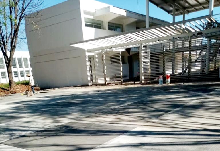 Al 80 por ciento, obra en el campus de la UMSNH en Uruapan