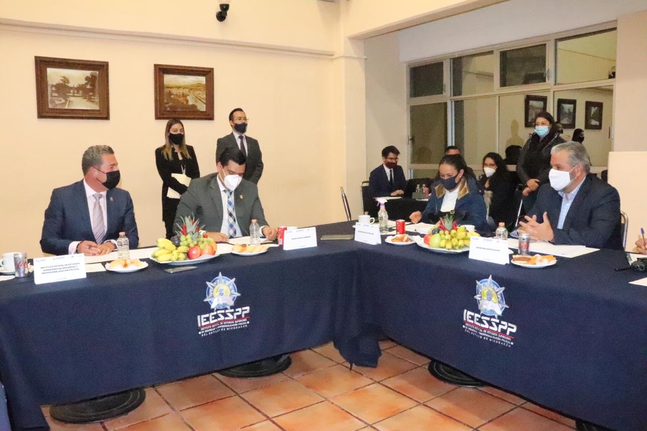 Informa IEESSPP sobre avances en materia de educación policial