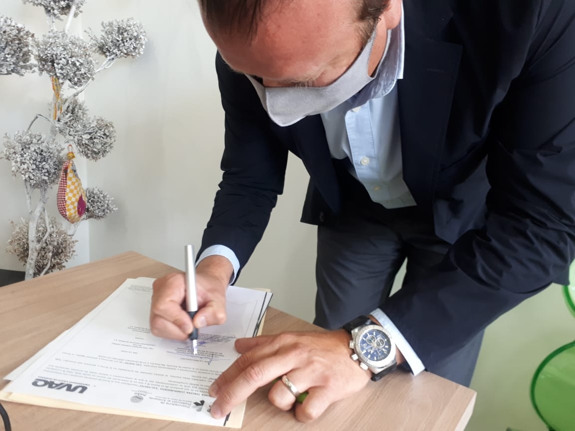 Se alían PROAM y UVAQ por la educación y el medio ambiente