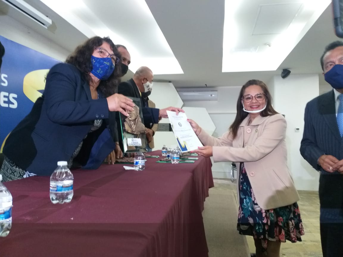 Reconocen labor de líderes migrantes en Michoacán