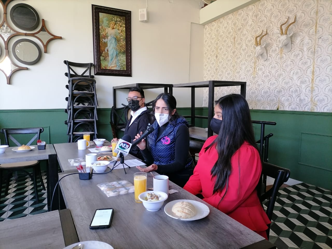 Giulianna Bugarini inicia la campaña «generando sonrisas»