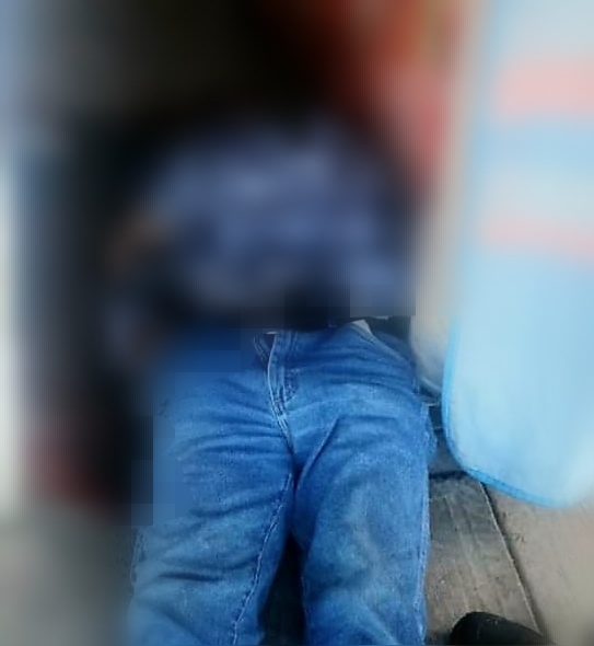 De un certero balazo en la cabeza asesinan a un hombre en la puerta de su casa