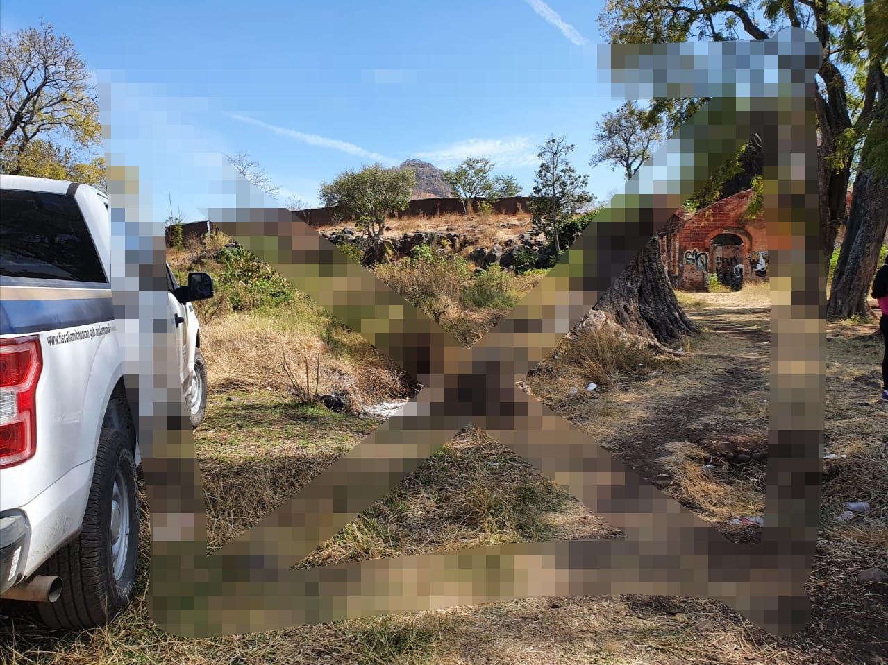 Ejecutan a cuatro jóvenes y dejan sus cuerpos en un cerro de esta localidad
