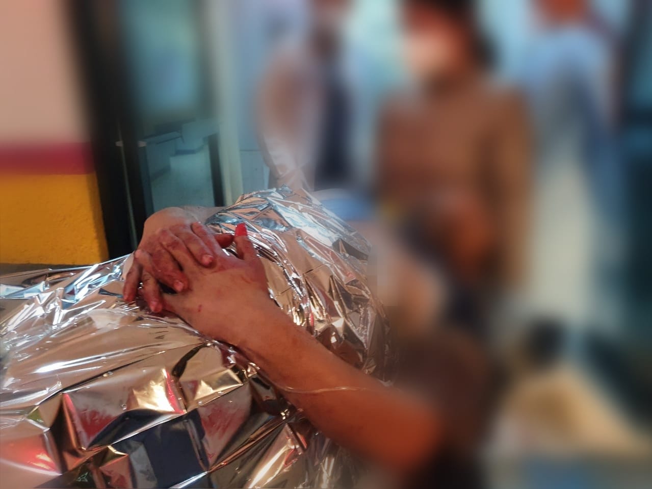 Jóvenes son baleados en la colonia Trasierra