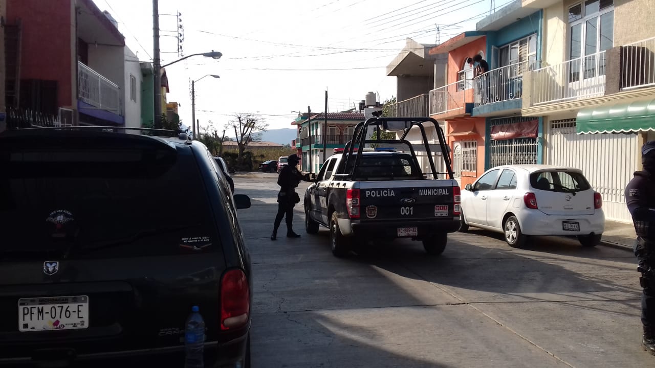 Migrante es asesinado a balazos dentro de su carro
