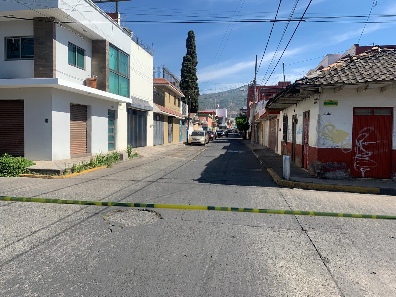 Muere una profesora al ser baleada por presuntos asaltantes