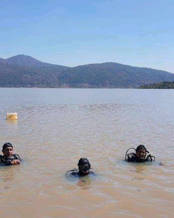 Pescador cae accidentalmente algo de Pátzcuaro y esta desaparecido