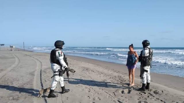 Moreliano muere ahogado en playas michoacanas