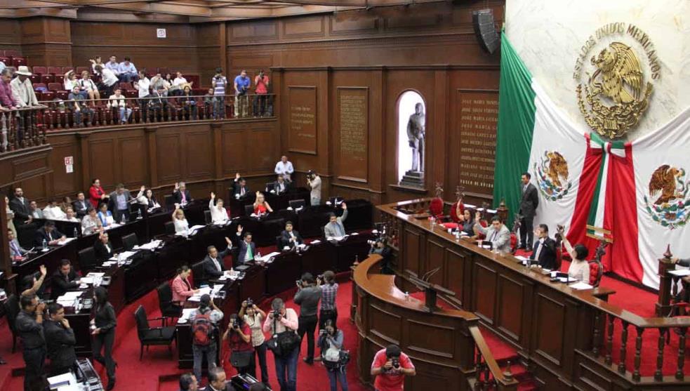 Piden diputados locales reparación y mantenimiento de la carretera federal 120