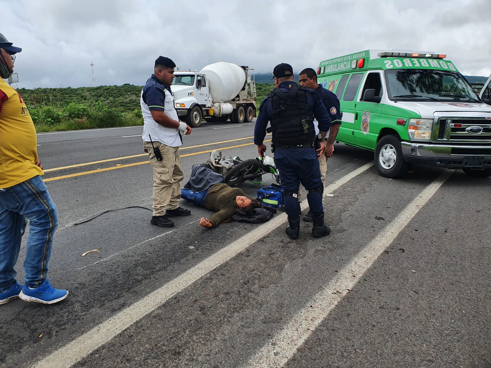 Esposos son atropellados cuando regresaban de recibir su vacuna