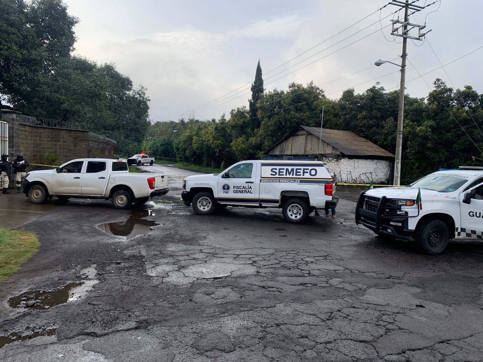 Ejecutan a dos hombres y una mujer en La Basilia