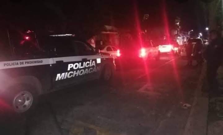 Enfrentamiento entre civiles y policías dejó tres muertos y tres detenidos