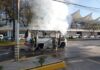 Camión de pasajeros se incendia sobre avenida Camelinas