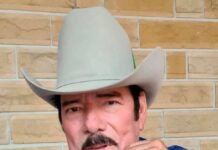 De nueva cuenta Lalo Mora se ve envuelto en polémicas por presunta agresión sexual