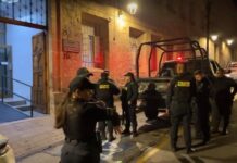 Comando irrumpe en hospital y asaltan a los presentes