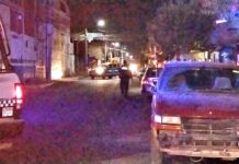 Ejecutan a un sujeto dentro de una tienda de abarrotes en Zamora