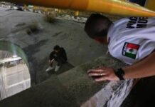 Policía Morelia frustra intento de suicidio en puente capitalino