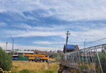 Emite Gobierno de Morelia alerta vial por colocación de puente peatonal