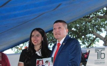 Vicente Gómez Núñez, diputado local, rinde su primer Informe legislativo