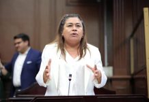 Exhorta Belinda Iturbide a prevenir el cáncer de mama en Michoacán